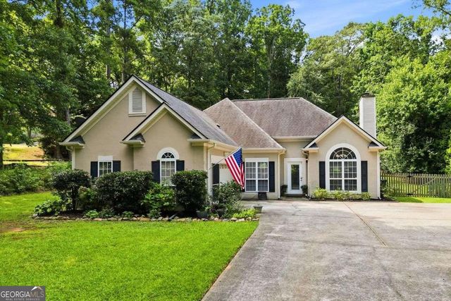 142 Laurel Creek Court, Carrollton, GA 30117