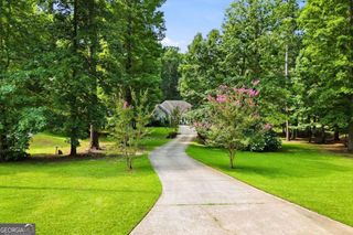 142 Laurel Creek Court, Carrollton, GA 30117