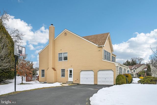 520 IRONWOOD WAY, Dresher, PA 19025