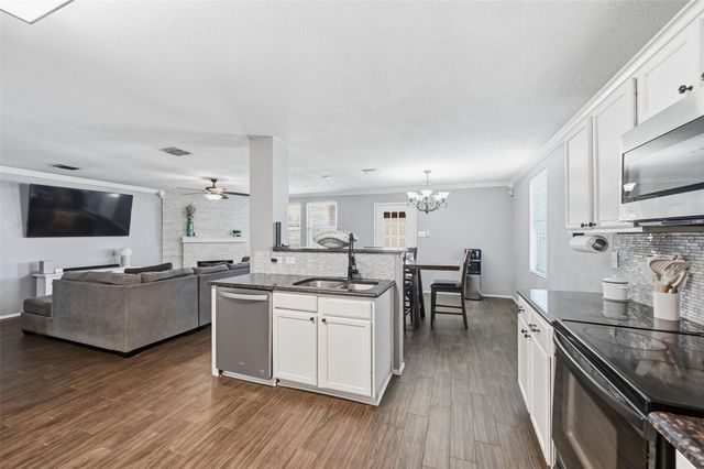 605 Jagera Way, Arlington, TX 76002