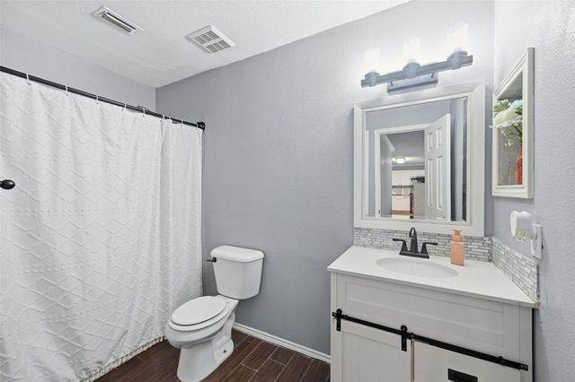 605 Jagera Way, Arlington, TX 76002