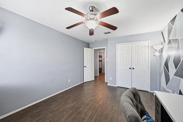 605 Jagera Way, Arlington, TX 76002