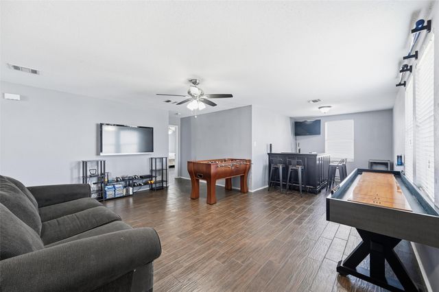 605 Jagera Way, Arlington, TX 76002