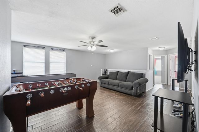 605 Jagera Way, Arlington, TX 76002