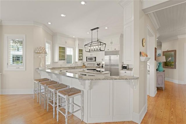 1709 Dixon Lane, St. Simons Island, GA 31522