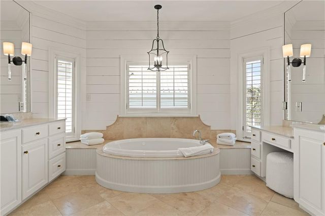 1709 Dixon Lane, St. Simons Island, GA 31522