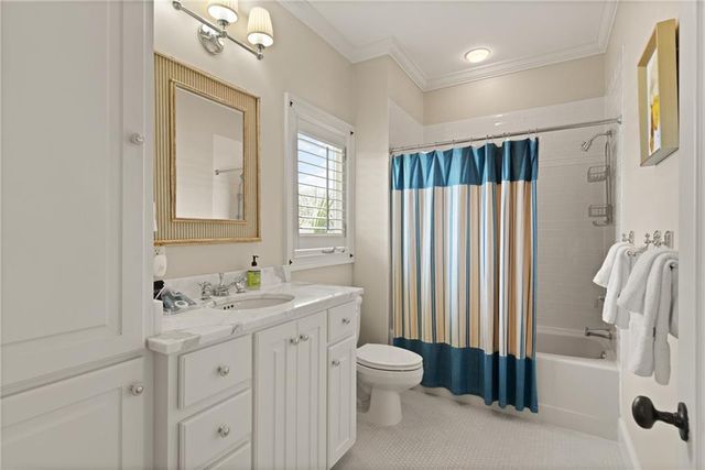 1709 Dixon Lane, St. Simons Island, GA 31522