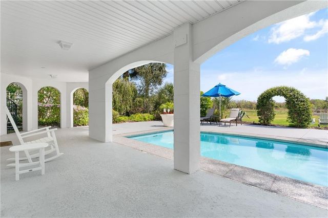 1709 Dixon Lane, St. Simons Island, GA 31522