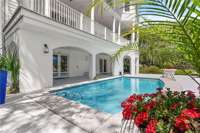 1709 Dixon Lane, St. Simons Island, GA 31522