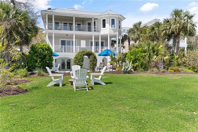 1709 Dixon Lane, St. Simons Island, GA 31522