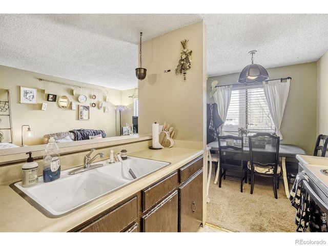 1705 Heatheridge Road 305, Fort Collins, CO 80526