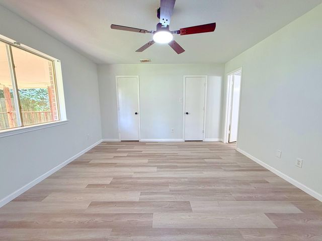14638 Presidents Drive W, Houston, TX 77047