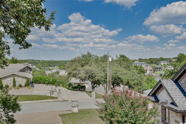 4900 Rio Vista Drive, De Cordova, TX 76049