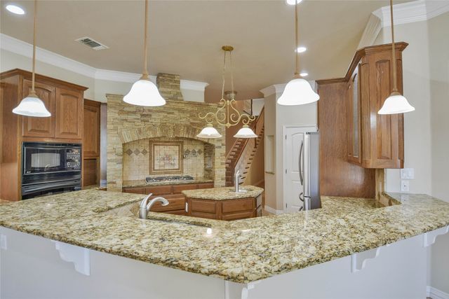 4900 Rio Vista Drive, De Cordova, TX 76049