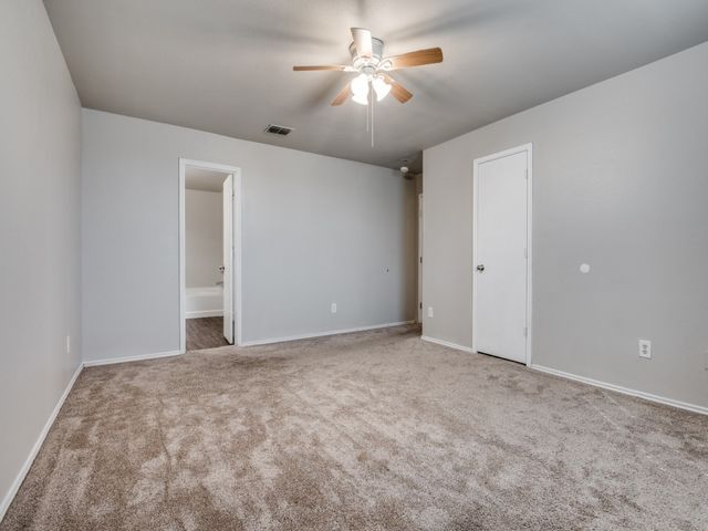 1035 Mayflowers Lane, Lancaster, TX 75134