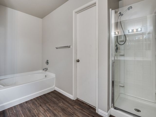 1035 Mayflowers Lane, Lancaster, TX 75134