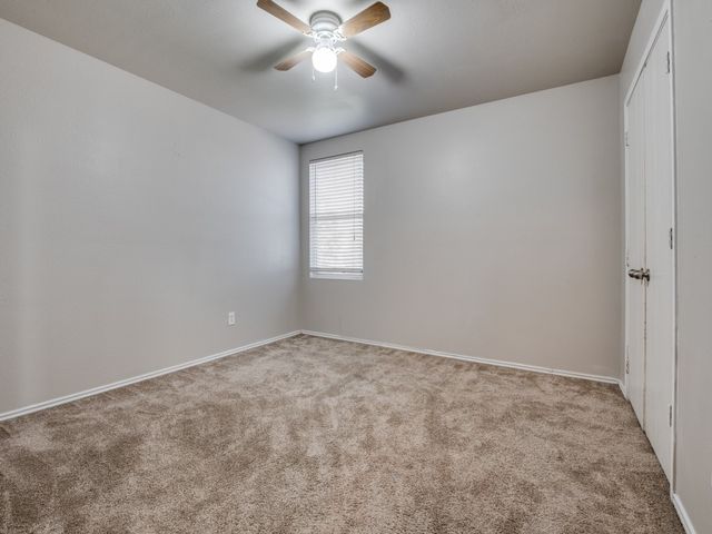 1035 Mayflowers Lane, Lancaster, TX 75134