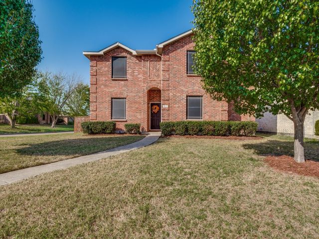 1035 Mayflowers Lane, Lancaster, TX 75134