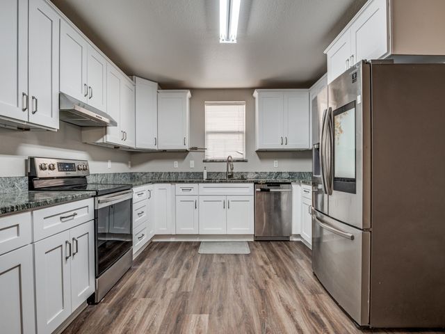 1035 Mayflowers Lane, Lancaster, TX 75134