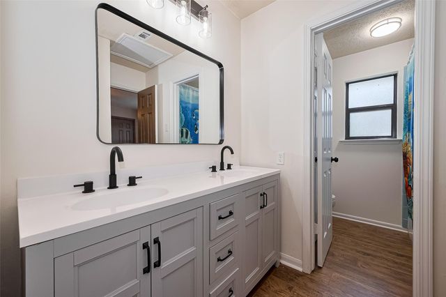 2307 Country Place Drive, Richmond, TX 77406