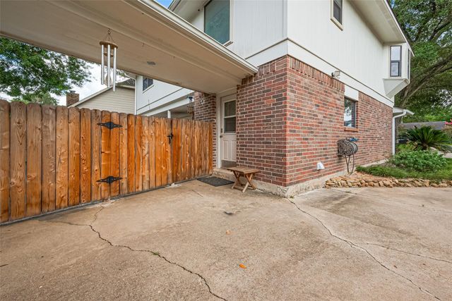 2307 Country Place Drive, Richmond, TX 77406