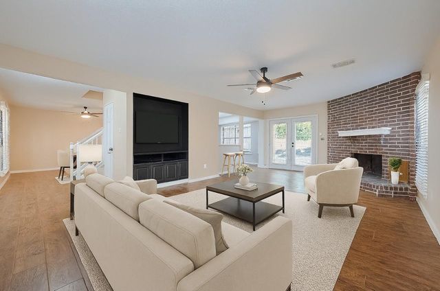 2307 Country Place Drive, Richmond, TX 77406