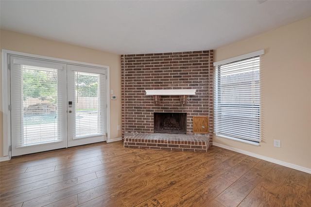 2307 Country Place Drive, Richmond, TX 77406