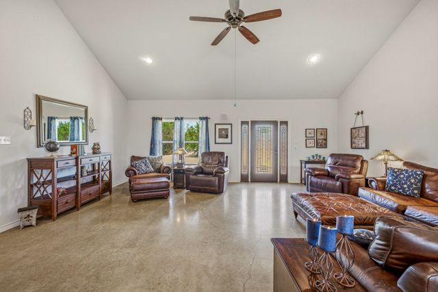 4305 Skyline Drive, Bluff Dale, TX 76433