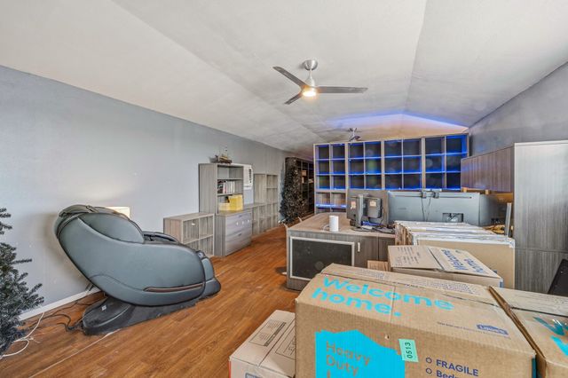 4305 Skyline Drive, Bluff Dale, TX 76433