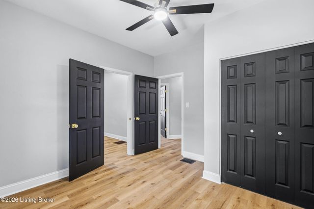 3343 Taylor Blvd, Louisville, KY 40215