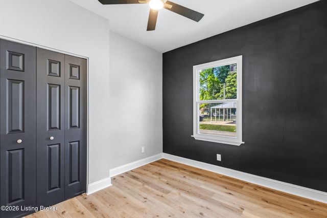 3343 Taylor Blvd, Louisville, KY 40215