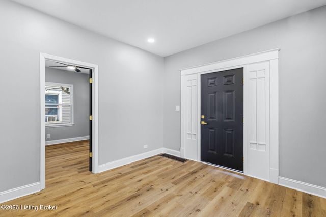 3343 Taylor Blvd, Louisville, KY 40215