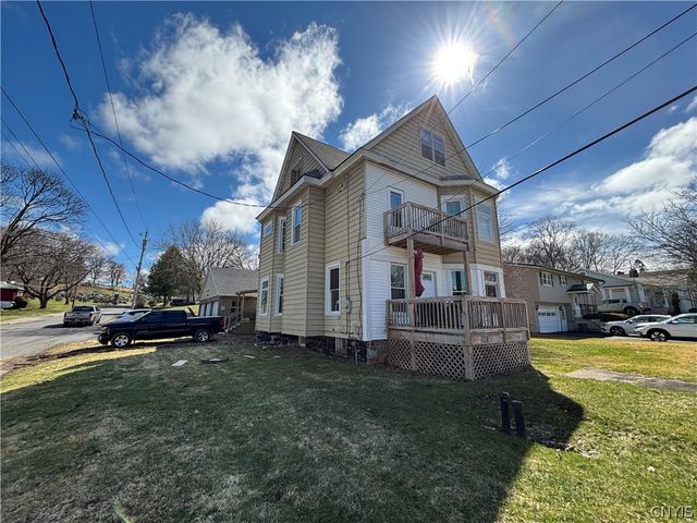 501 Montrose Avenue, Geddes, NY 13219