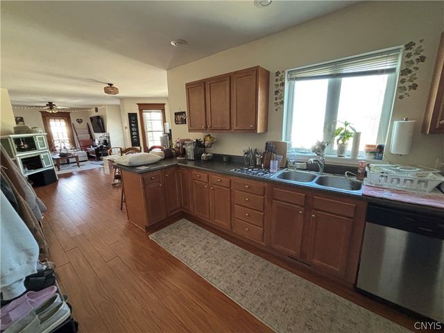 501 Montrose Avenue, Geddes, NY 13219