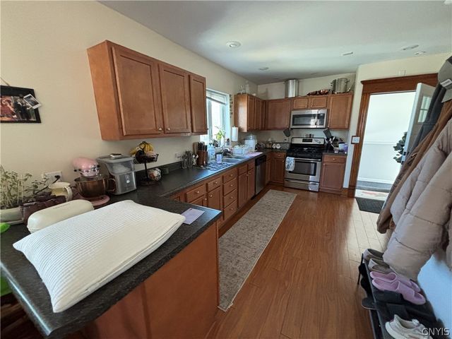 501 Montrose Avenue, Geddes, NY 13219