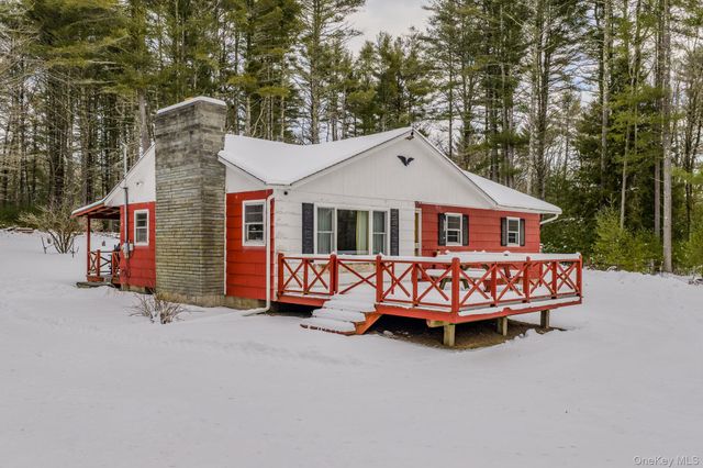 1124 State Route 42, Sparrowbush, NY 12780