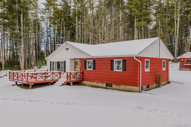 1124 State Route 42, Sparrowbush, NY 12780