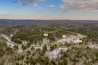 1124 State Route 42, Sparrowbush, NY 12780