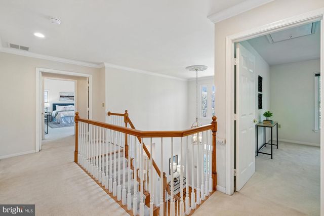 5105 WARREN PL NW, Washington, DC 20016