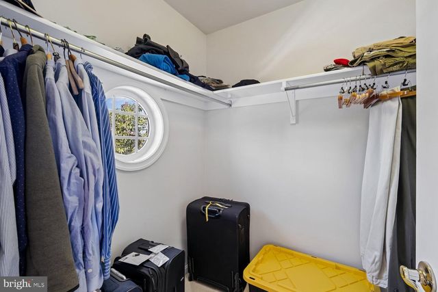 5105 WARREN PL NW, Washington, DC 20016