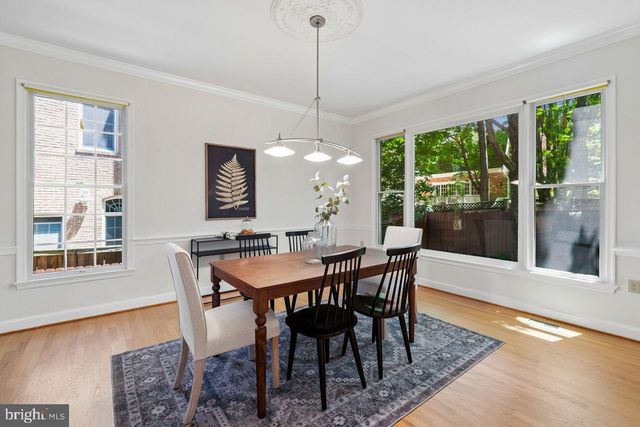 5105 WARREN PL NW, Washington, DC 20016