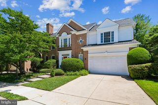 5105 WARREN PL NW, Washington, DC 20016