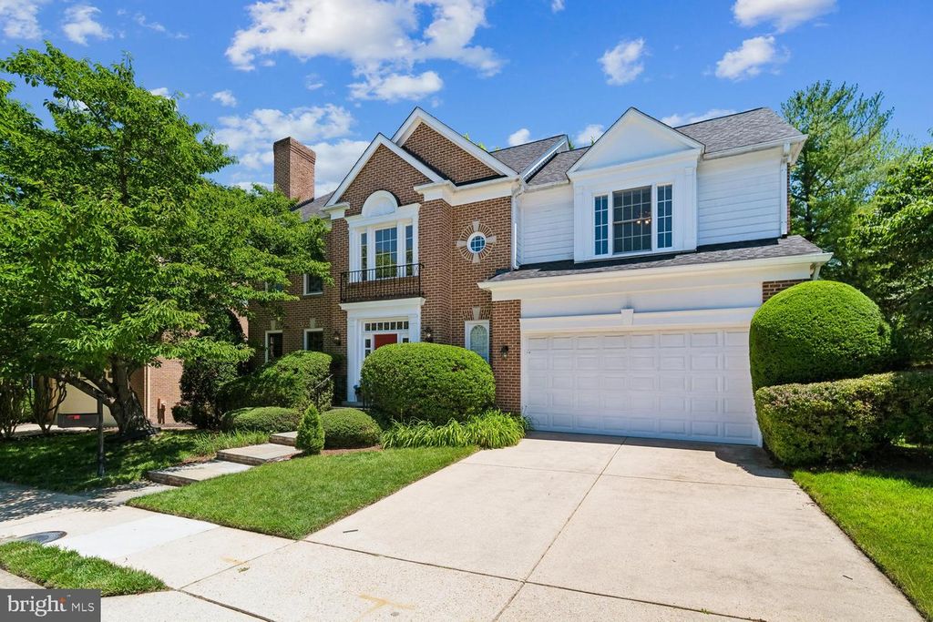 5105 WARREN PL NW, Washington, DC 20016