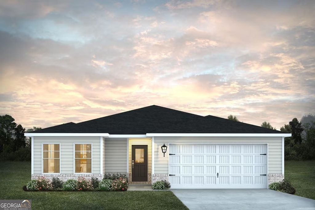 202 Harris Walk 83, West Point, GA 31833