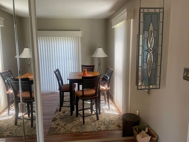 1343 Autumn Lane, Rochester Hills, MI 48306