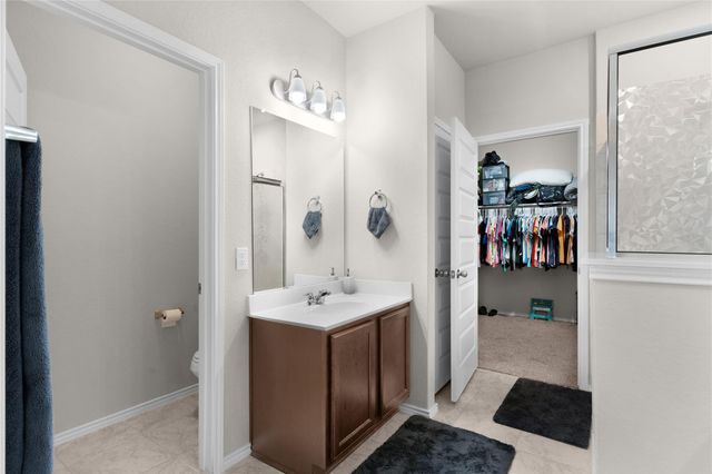 1027 Slight ST, New Braunfels, TX 78130