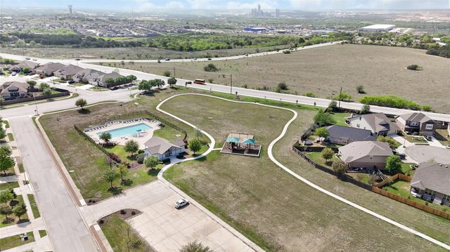 1027 Slight ST, New Braunfels, TX 78130