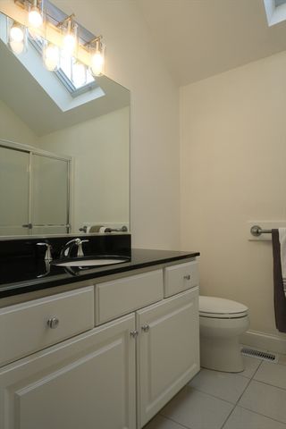 7 Bluestone Ter, Sandwich, MA 02537