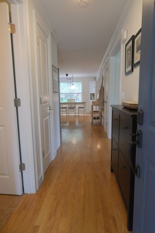 7 Bluestone Ter, Sandwich, MA 02537