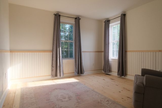 7 Bluestone Ter, Sandwich, MA 02537
